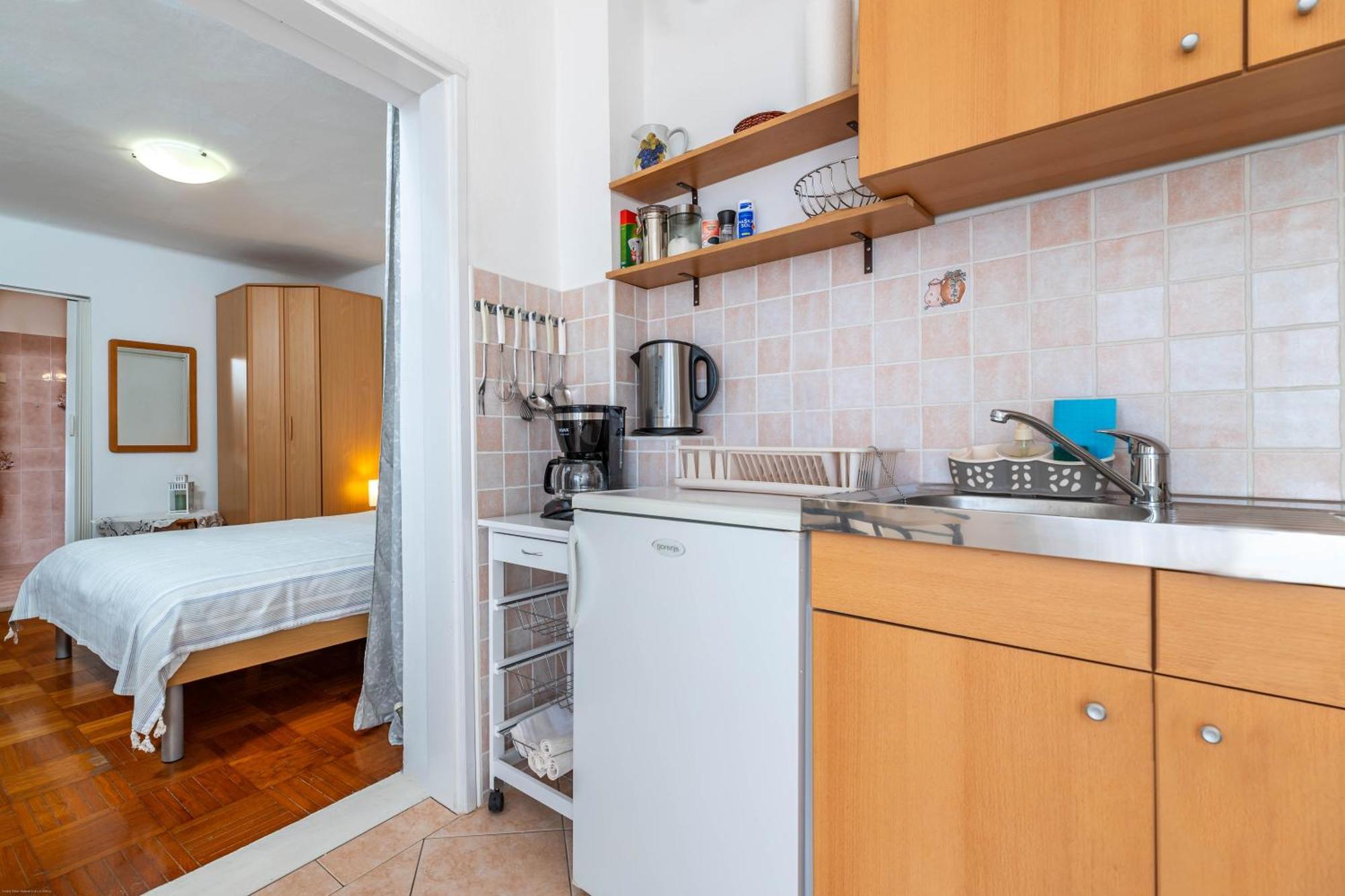 באסקה Apartments Katarina מראה חיצוני תמונה